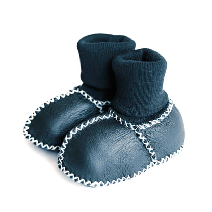 Baby 🎁 cozy booties | navy (100% off) Finn + Emma