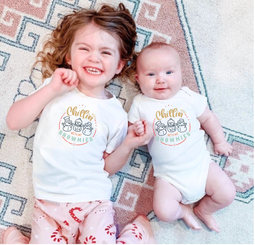 Baby graphic tee | snowmies finn + emma