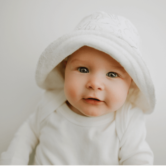 Baby reversible bucket hat | bunnies finn + emma