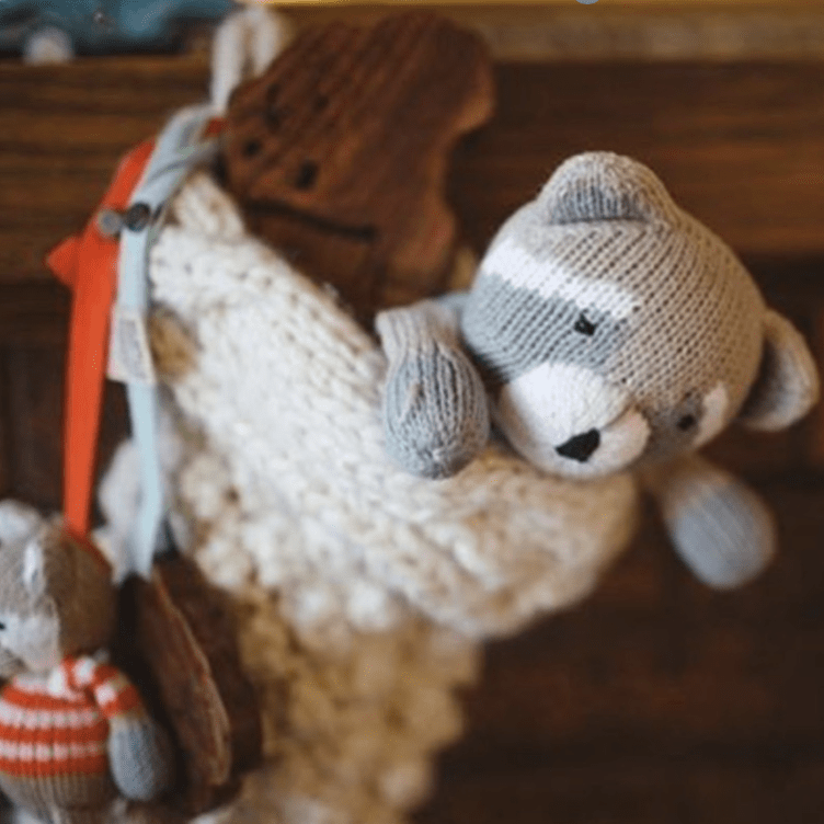 Baby rattle buddy | ramsay the raccoon finn + emma