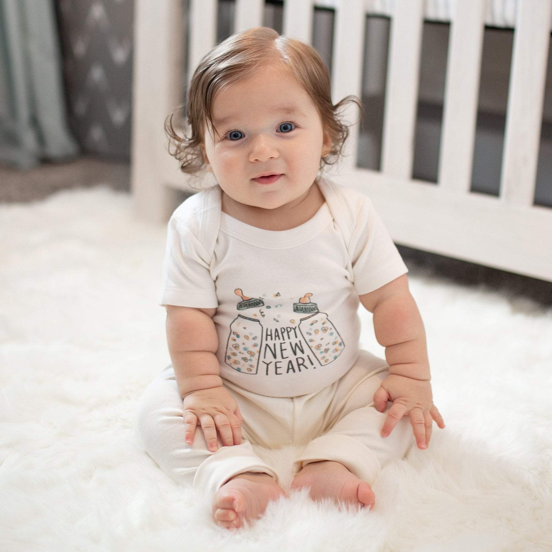 Baby graphic bodysuit | poppin bottles finn + emma