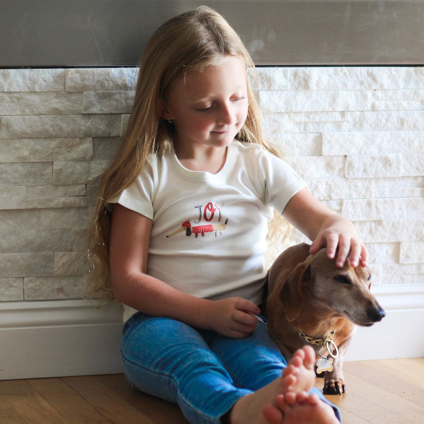 Baby graphic tee | joy dog finn + emma