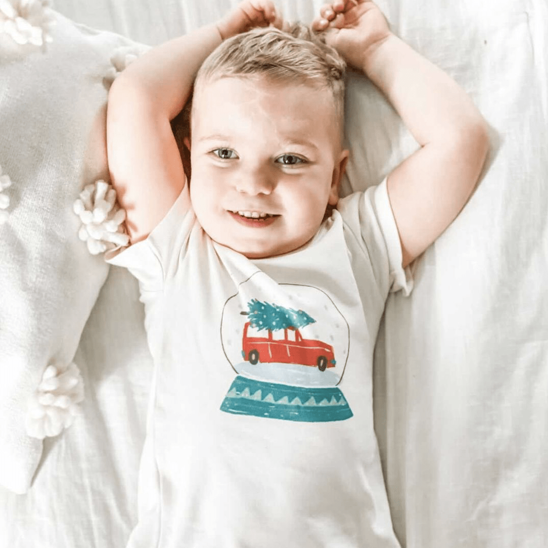 Baby graphic tee | snow globe finn + emma